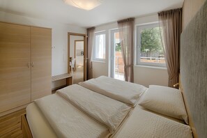 2 室のベッドルーム、WiFi、ベッドシーツ