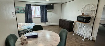 Clean & Quiet Studio Apartment B