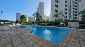 Apartment | Pool | Seasonal outdoor pool