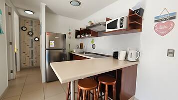 Apartment | Private kitchen | Fridge, microwave, oven, toaster