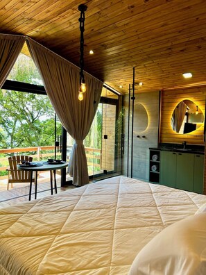 Cabin Premium | 1 phòng ngủ, trang trí khác biệt, truy cập Internet không dây miễn phí 