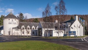 Unclassified image, 2 of 23, button - 1 bedroom cottage in Blair Atholl Pitlochry.     New listing.  (Blair Atholl, Pitlochry,)