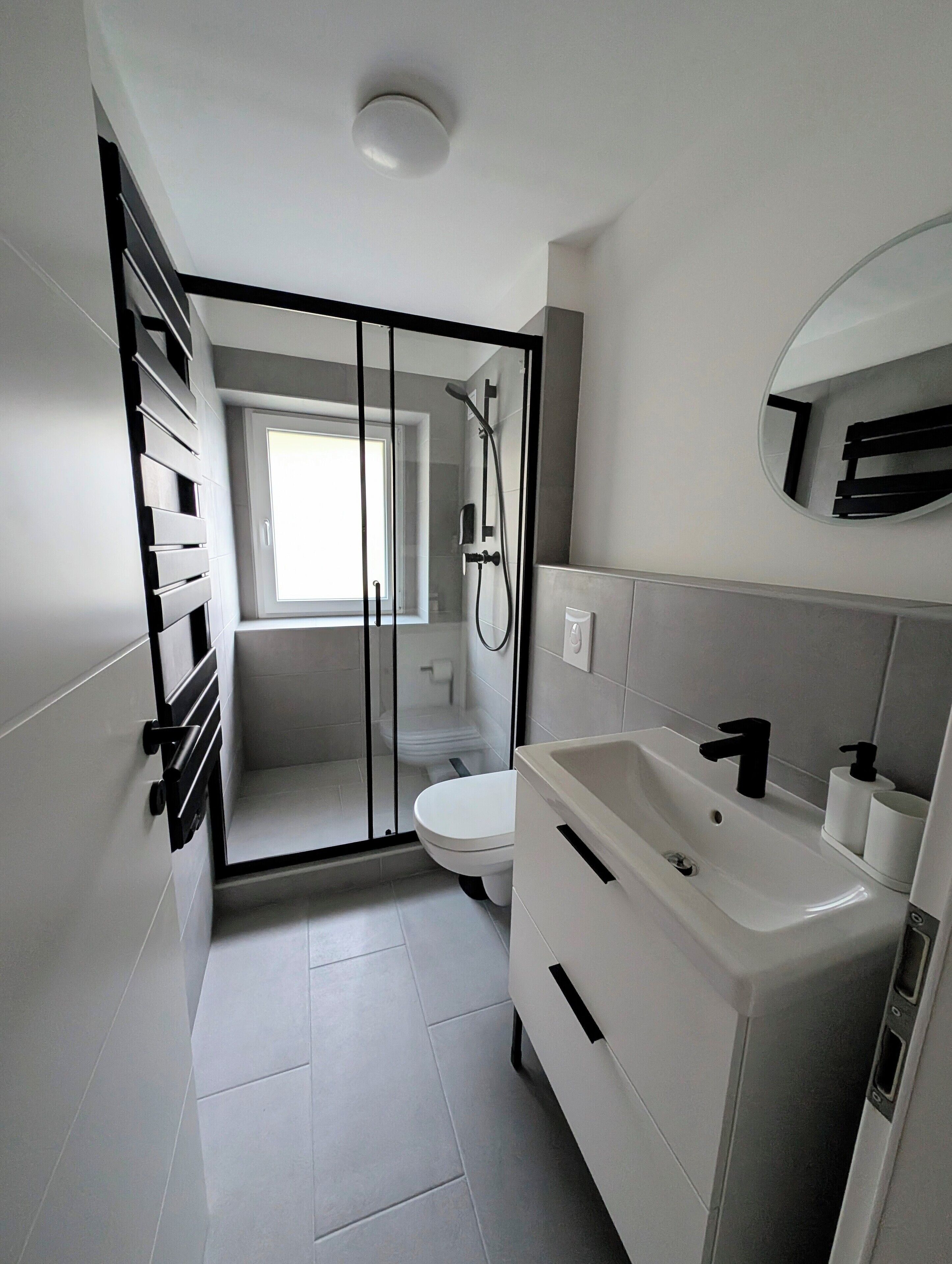 Apartment, 2 Bedrooms, Mountain View | Bathroom | Shower, hair dryer, towels, soap