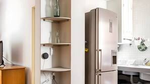 Deluxe Apartment | Private kitchen | Coffee/tea maker, electric kettle, dining tables - Sunny Condesa (Mexico City)