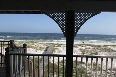 Pet Friendly Boardwalk #2-Free activities included daily!