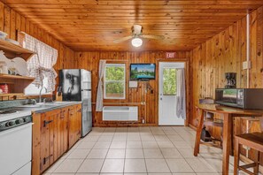 Fridge, microwave, oven