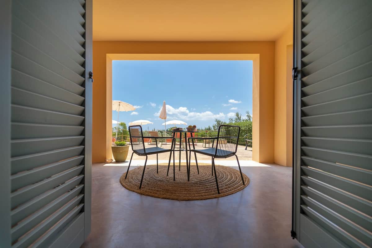 Superior Room, Pool View | Terrace/patio