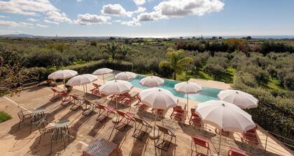 Planeta Country House & Beach Club
