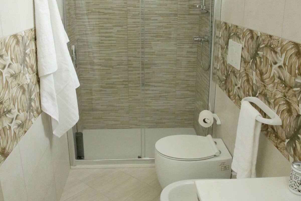 Apartment Carol | Bathroom | Shower