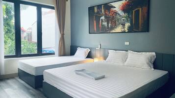 Family Double Room, Garden View | Blackout curtains, soundproofing, iron/ironing board, free WiFi