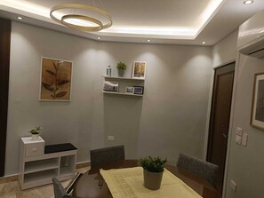 Dining - You will enjoy staying in a luxurious apartment in Zamalek with a view  Nile

 (Cairo Governorate)