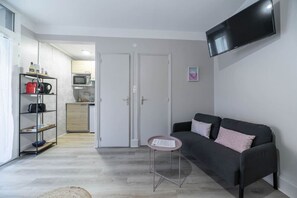 Fernseher