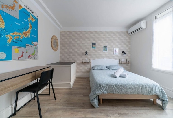1 chambre, fer et planche à repasser, lit parapluie, Wi-Fi gratuit