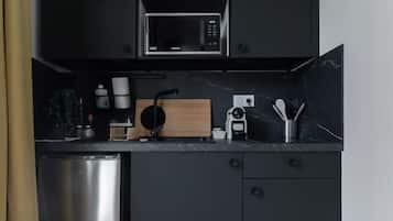 Microwave, coffee/tea maker, toaster, highchair