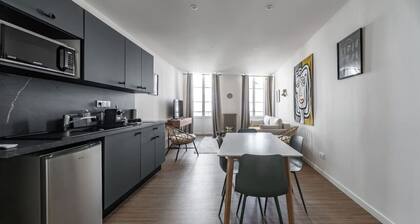 Superbe appartement climatisé dans immeuble classé
