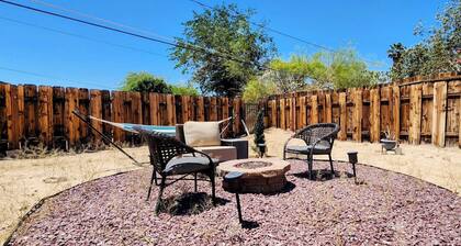 The Oasis, Firepit, Hammock, Relax