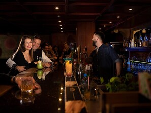 Bar (en la propiedad)