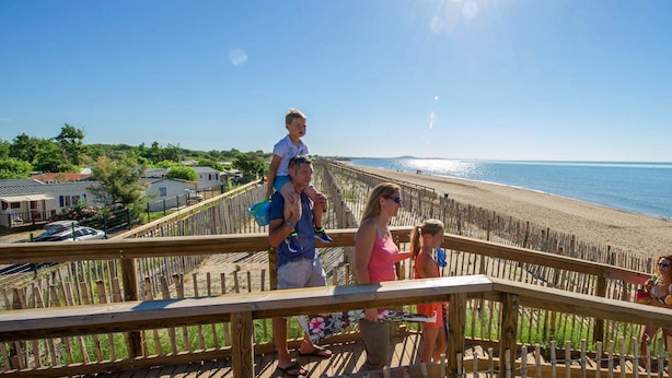 Beach - Vias Plage - Apt. vue mer 4 Pers. Climatisé Avec Piscine - REF V0823 (Vias)