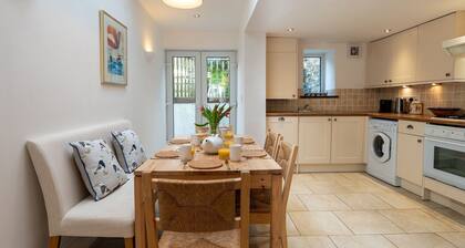24 Rosemary Lane - located in the heart of Beaumari