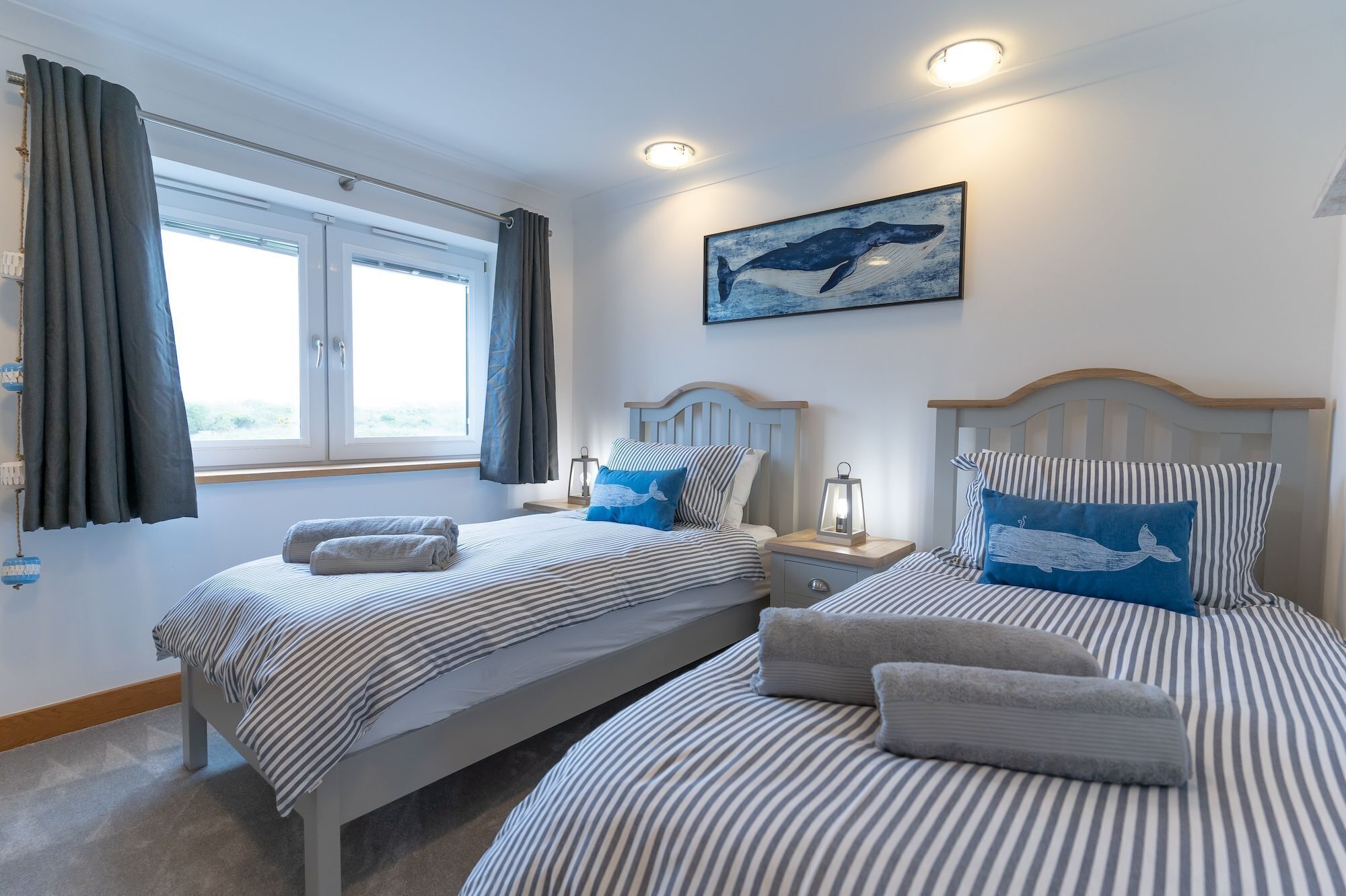 5 Schlafzimmer, Schreibtisch, Reisekinderbett, WLAN