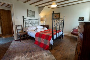 3 camere, Wi-Fi, lenzuola