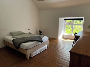 3 間睡房、Wi-Fi、床單