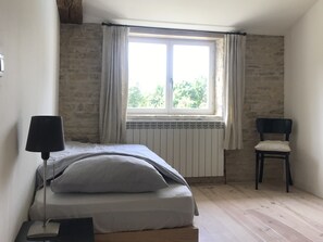 3 chambres, Wi-Fi gratuit, draps fournis