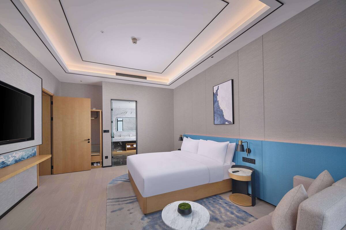 ห้องดีลักซ์สวีท, เตียงคิงไซส์ 1 เตียง | ตู้นิรภัยในห้องพัก, ห้องเก็บเสียง, เตารีด/โต๊ะรีดผ้า, Wi-Fi ฟรี