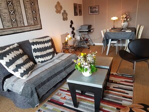 Living area - 1 Bedroom Apartment in Pornic (Pornic)