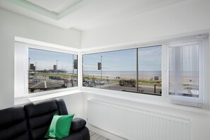 Living area - Haven Heights International (Blackpool)