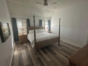 3 dormitorios, tabla de planchar con plancha, wifi y ropa de cama