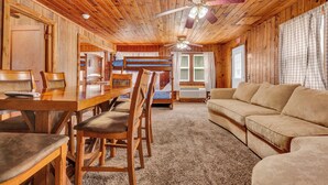 Unclassified image, 5 of 12, button - Lake Front Lodge With a Pool and Bar & Grill (Smithville)
