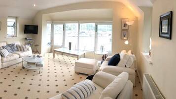 Apartment | 2 bedrooms, Internet