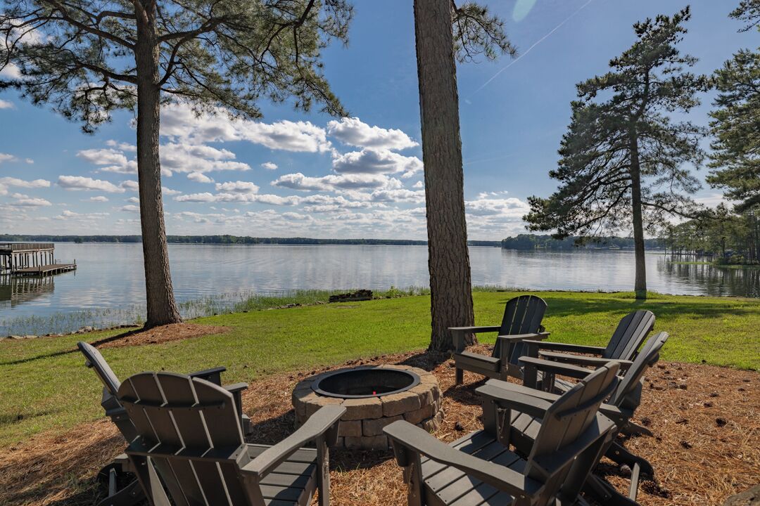 Enjoy smores over the firepit, watching the lake.  Life is Good!!