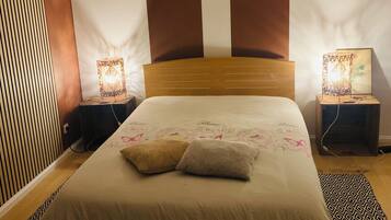 1 bedroom, travel crib, free WiFi