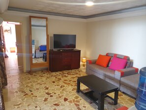 TV, table football - Serviced 2 bedroom apartment & pool in Riviera 3, with services included (Abidjan)