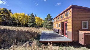 Exterior - Tiny house on the prairie with mountain views. (Flagstaff)