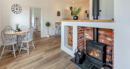 2 bedroom accommodation in Durham