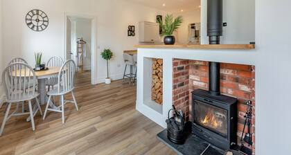 2 bedroom accommodation in Durham