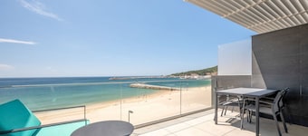 GuestReady - Golden sea view retreat 2