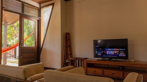 Villa | Living area | TV - Casa Pipa Natureza Piscina Privativa 089 (Tibau do Sul)