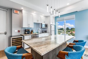 Condo, Multiple Beds (Penthouse) | Private kitchen