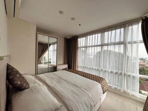2 bedrooms, WiFi - Two-Bedroom Apartment (Kota Bandung)