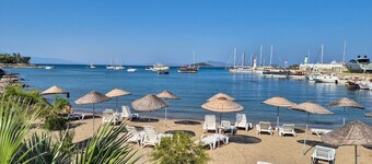 Suelo Flat Villa for Family