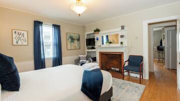 1 bedroom, travel crib, free WiFi, bed sheets