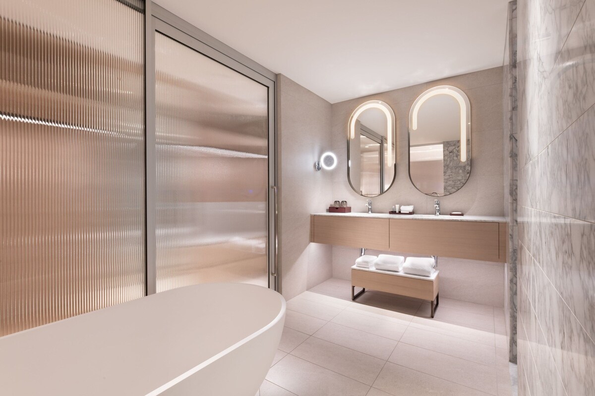 Adelaide Marriott Hotel