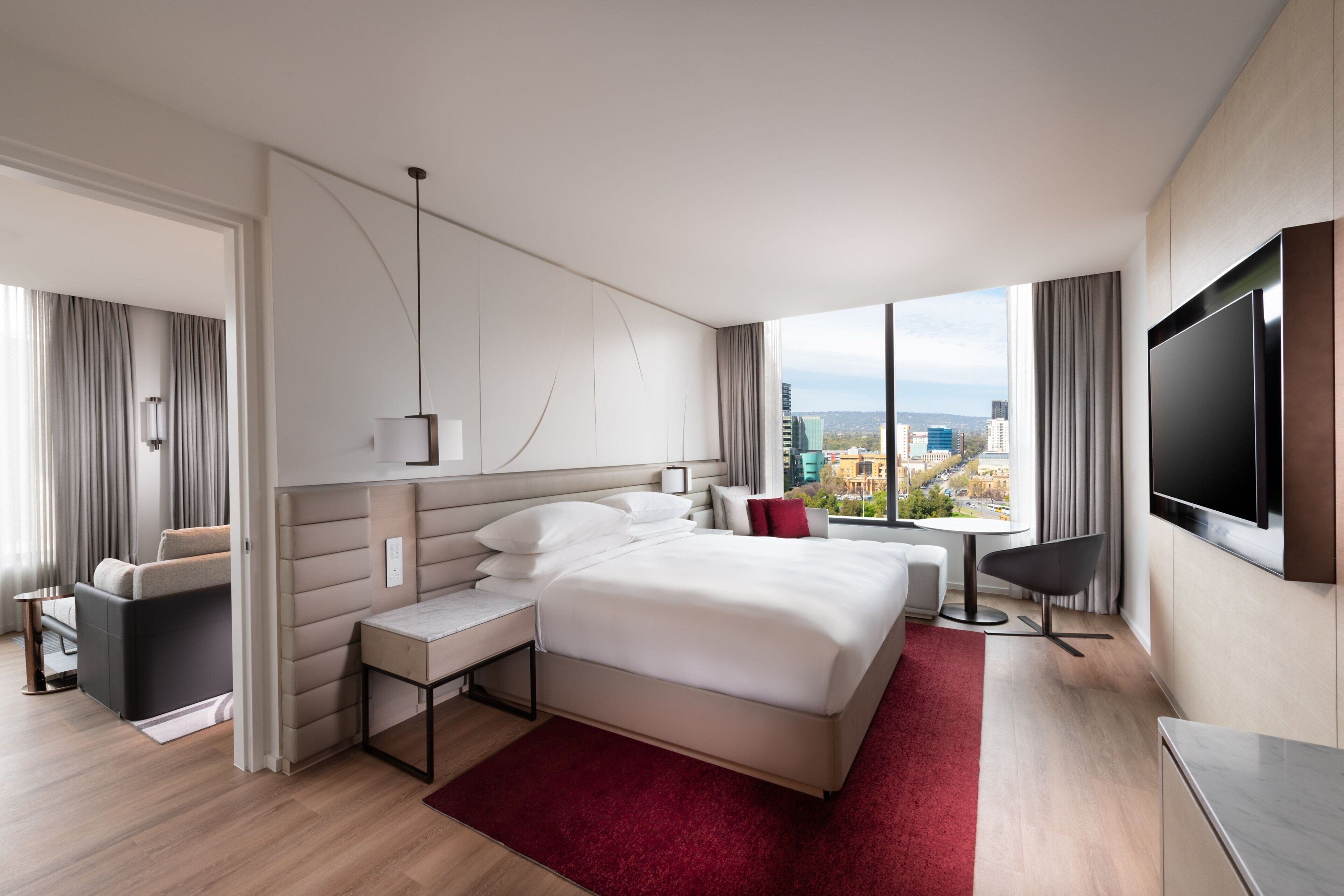 Executive Suite, 1 King Bed, Tower