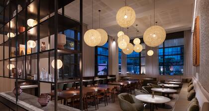 Adelaide Marriott Hotel