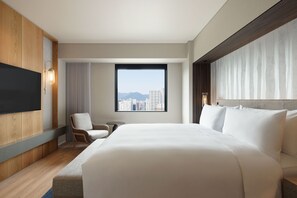 Suite, 1 Schlafzimmer | Zimmersafe, Schreibtisch, kostenloses WLAN, Bettwäsche