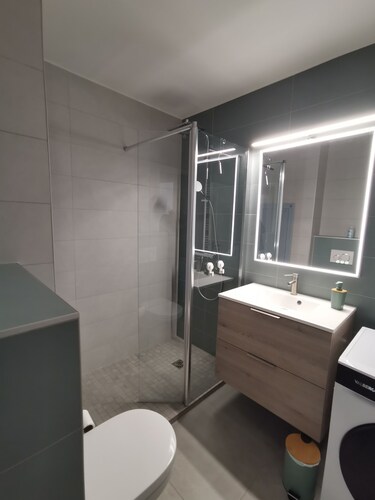 Appartement Spacieux ,calme et Proche du Centre. Idéal Pour Visiter L'alsace